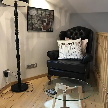 Maison Des Amis Studio Apartamento *